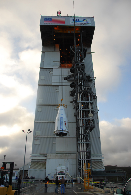 New Spy Satellite Set for Primetime Launch from Calif. Tonight
